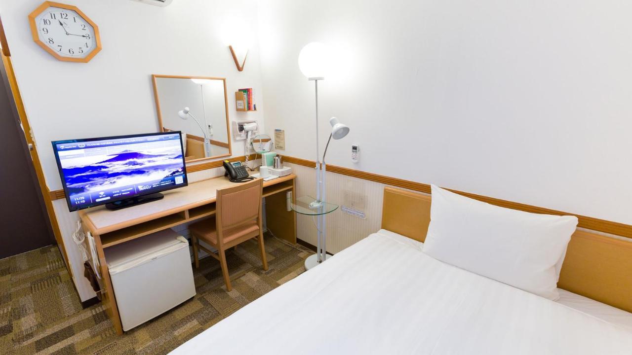 Toyoko Inn Hakata Nishi-Nakasu Fukuoka (Fukuoka) Exterior foto